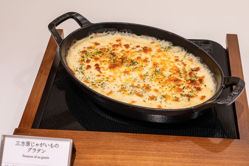 朝食ビュッフェ　イメージ