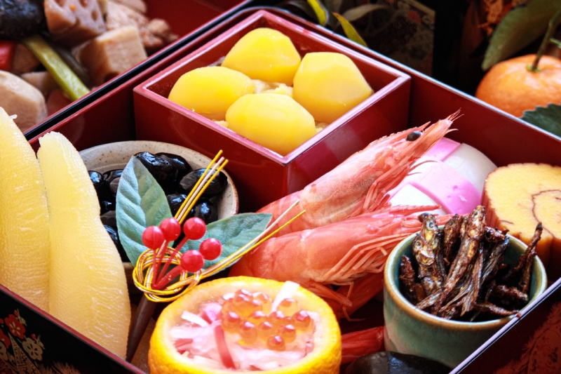 お正月 1〜4日 予約限定！２食付きコース御予約！サービスお節付！更に+500でワインボトルも！