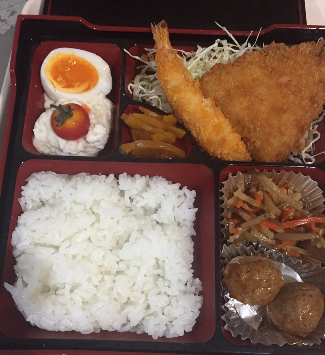 朝食
