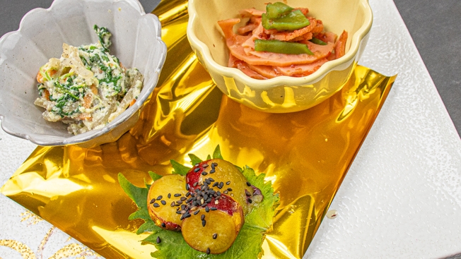 【基本プラン】1泊2食付き♪大型車も利用可能な駐車場無料◆会議室もありビジネスにも◆全室WiFi完備