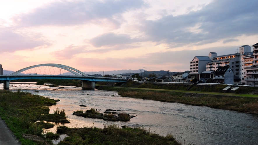 【吉井川】備前の「東の大川」とも呼ばれていた、岡山県三大河川の一つです。