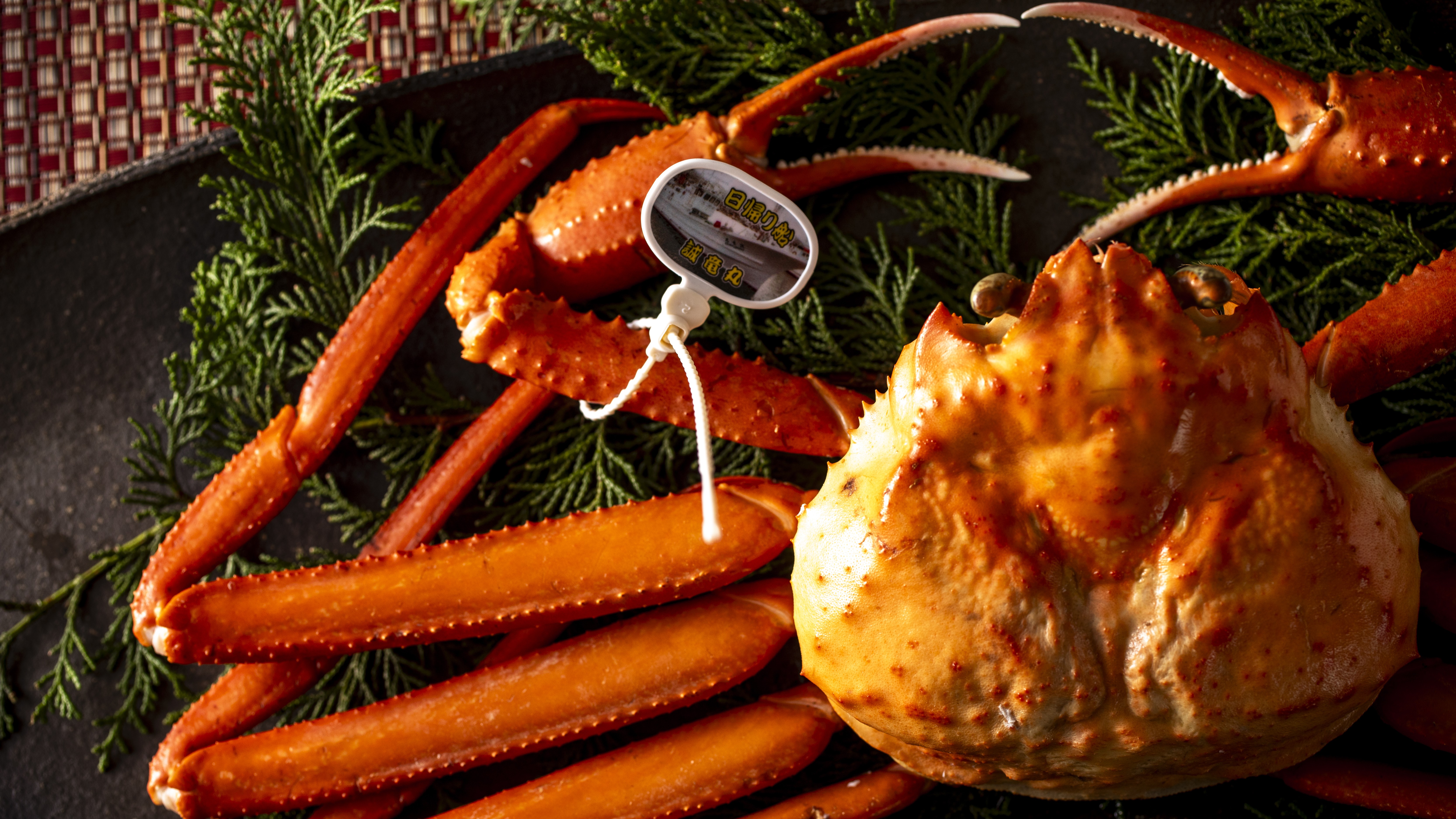 【春＆秋・香住ガニ】春と秋に味わえる香住ガニを、ふっくらと茹で上げて食す。