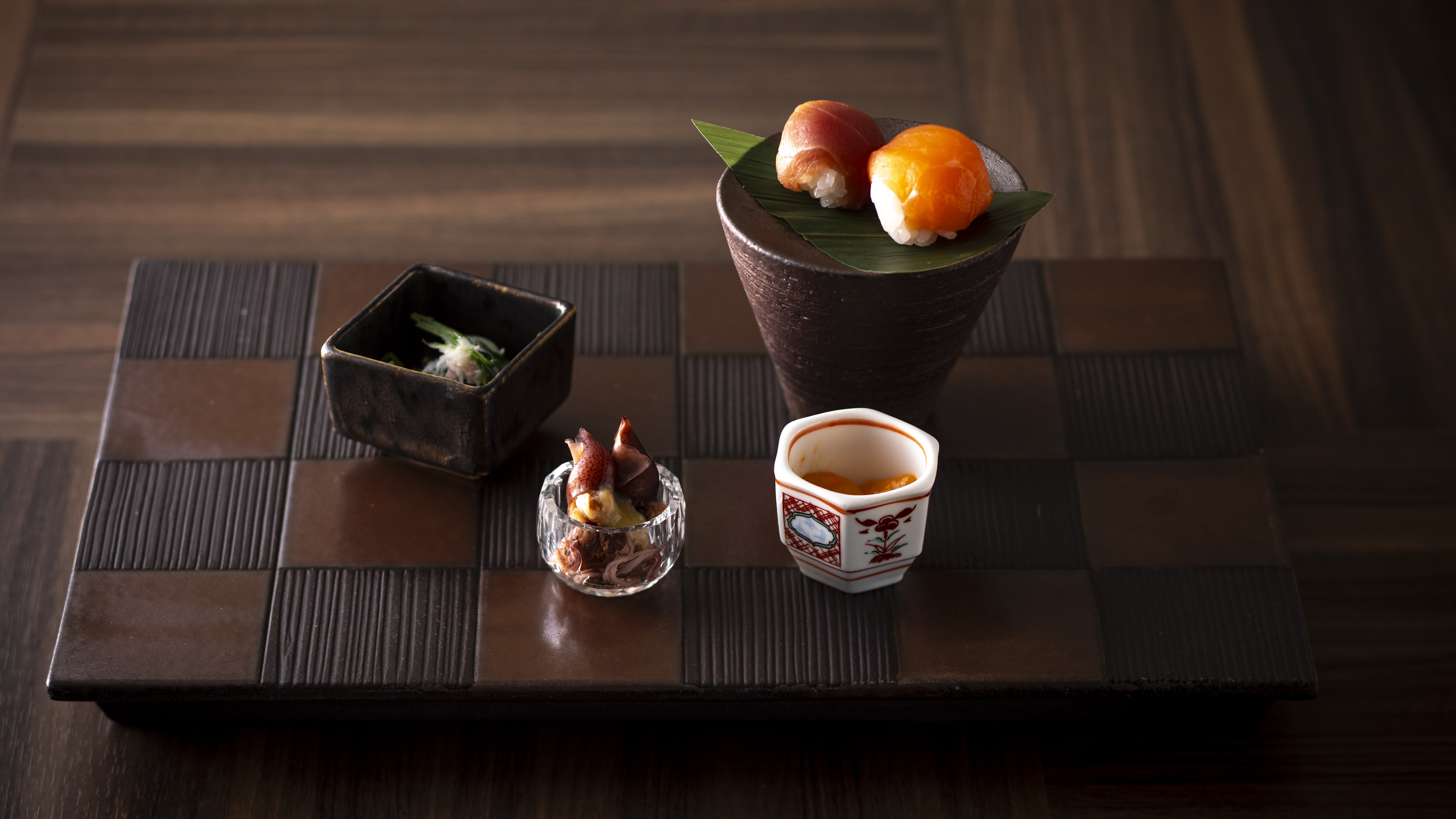 【通年・前菜】旬の素材を活かし、彩り豊かに仕上げた前菜盛り合わせ。食事の始まりを華やかに彩ります。