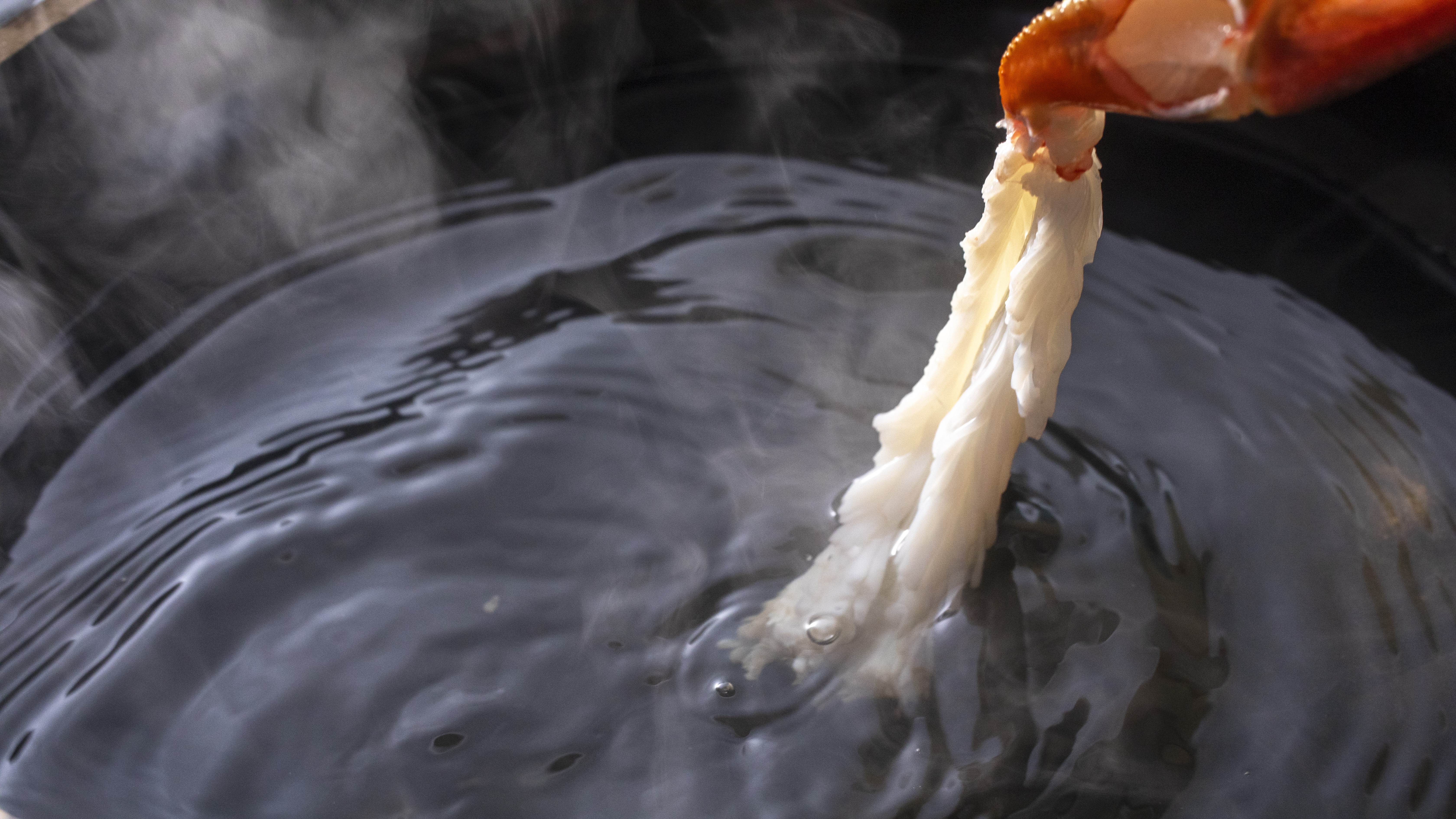 【冬・カニしゃぶ】活ガニの旨みが広がる贅沢なカニしゃぶ。心ほどける至福のひとときを。