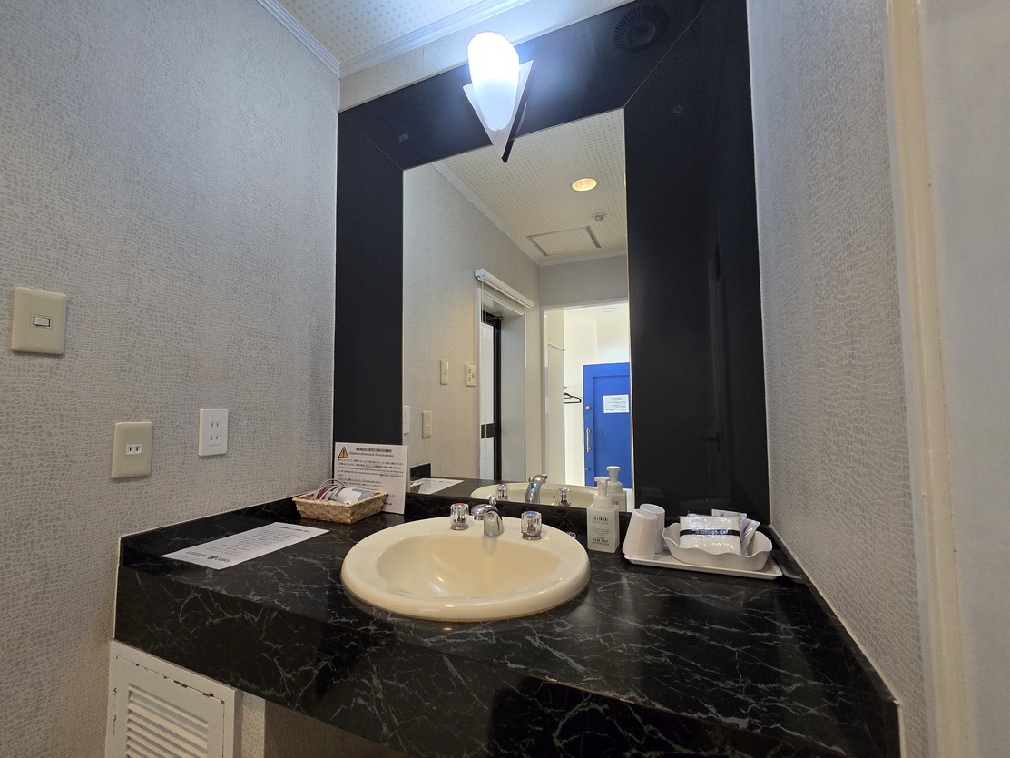 (喫煙・ペットNG) ダブルルーム 1