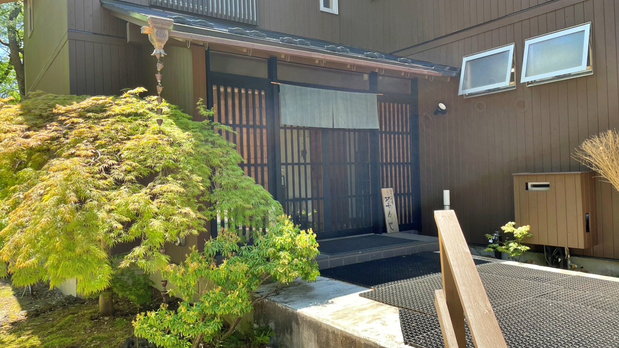 暖かいサービスでお客様をお迎え致します