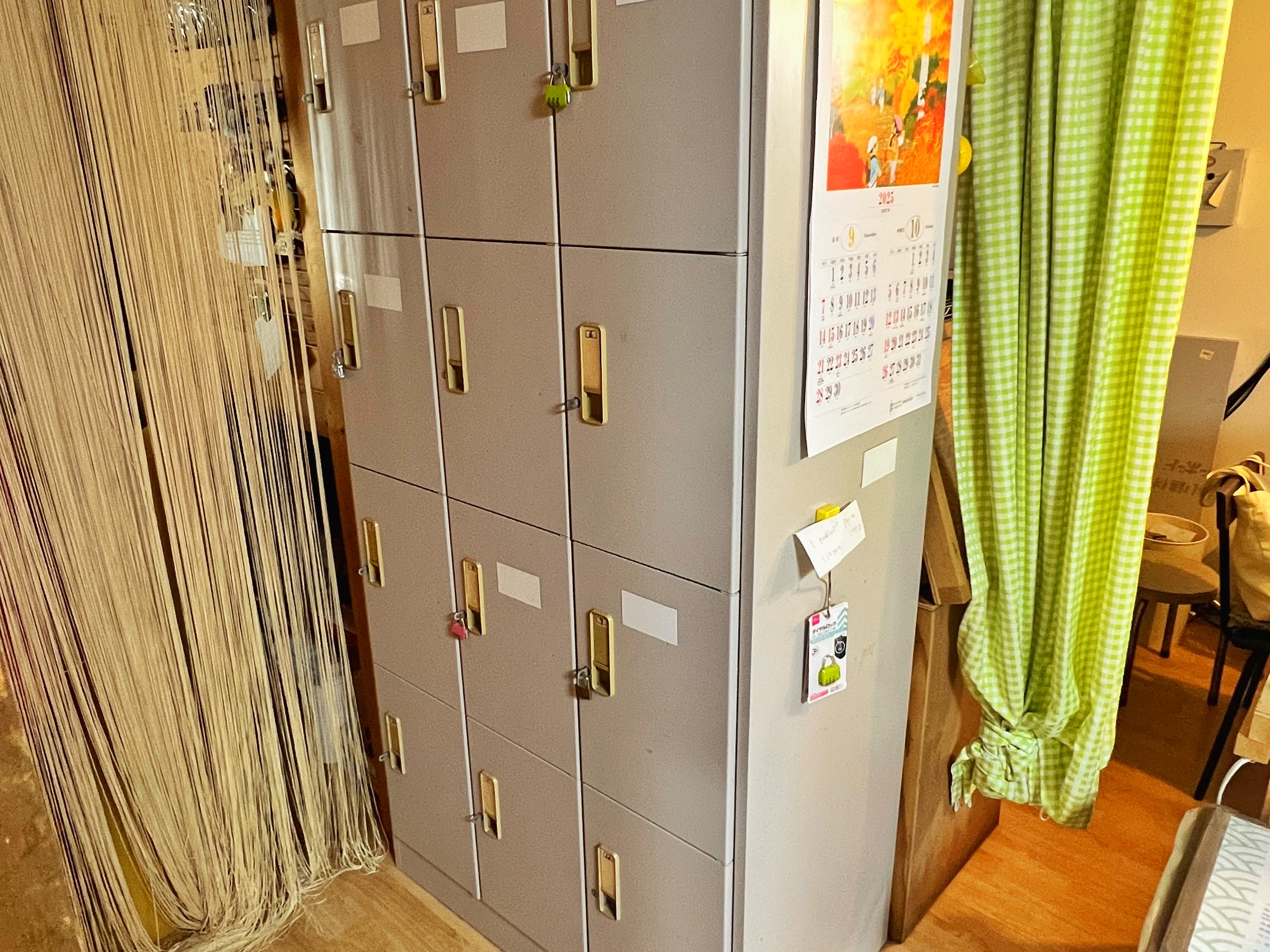 貴重品ロッカー