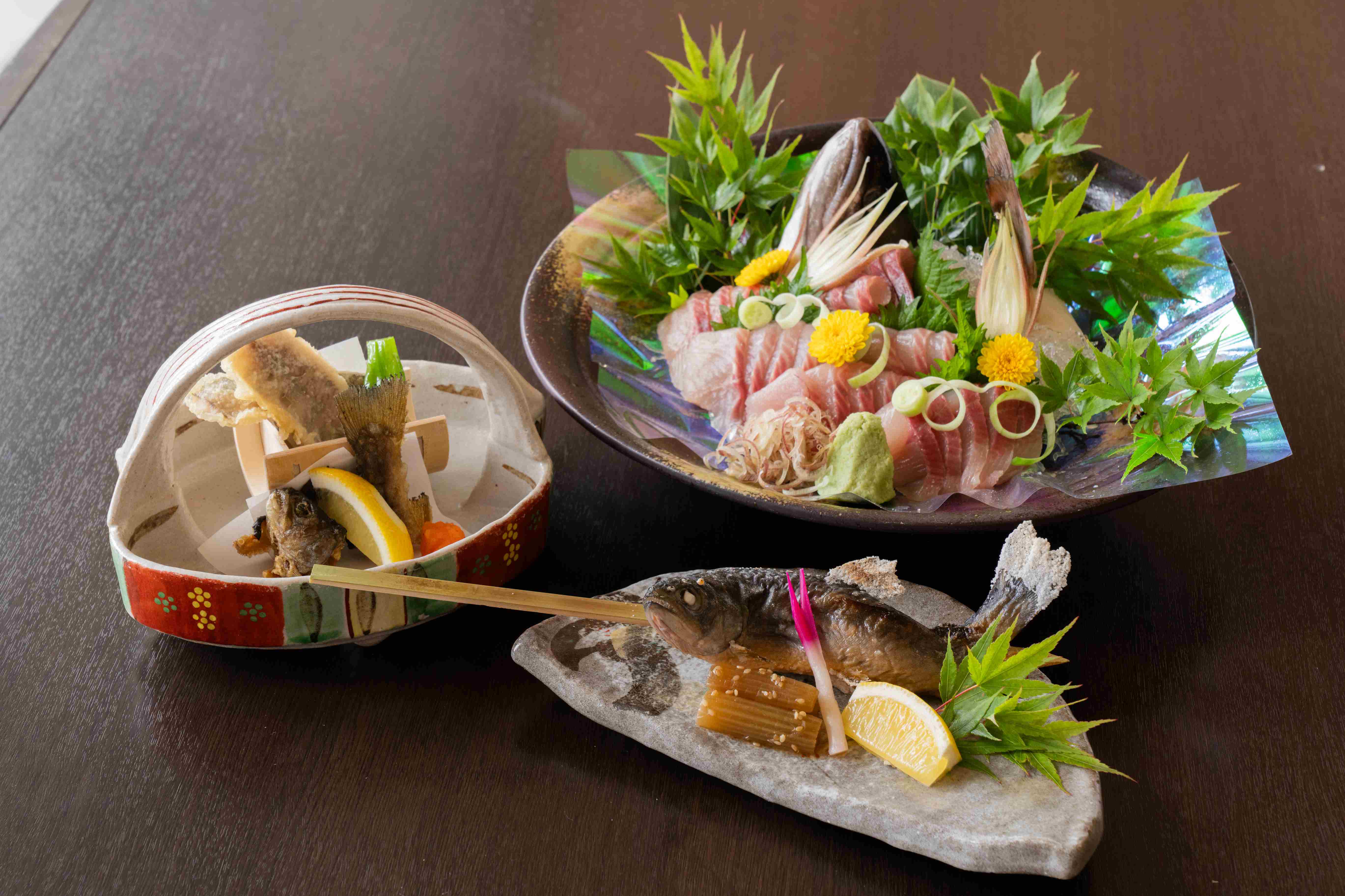 ＜食事＞名物岩魚料理をご一緒にいかがですか 追加でご注文いただけます