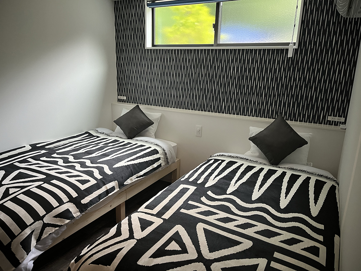 温泉付きアウトドアダイニング客室寝室