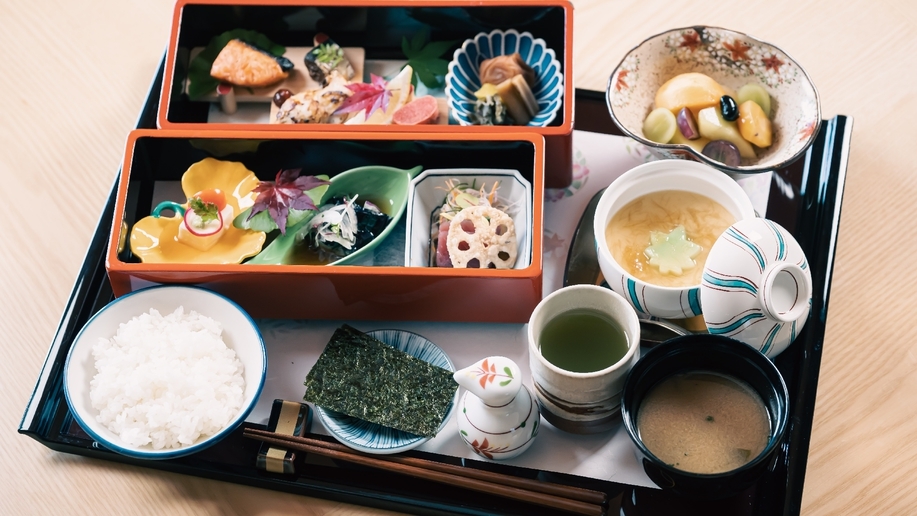 【30％OFF】【楽天スーパーSALE】 都心の旅館「高輪 花香路」（朝食＆ラウンジ利用特典付）