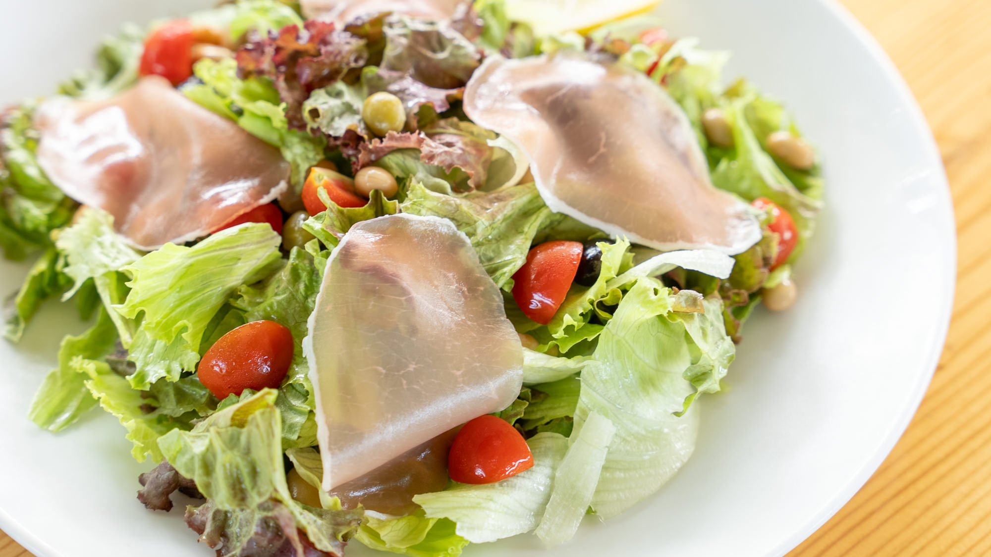 【BBQプラン】セット内容一例（4人分）：サラダの盛り合わせ