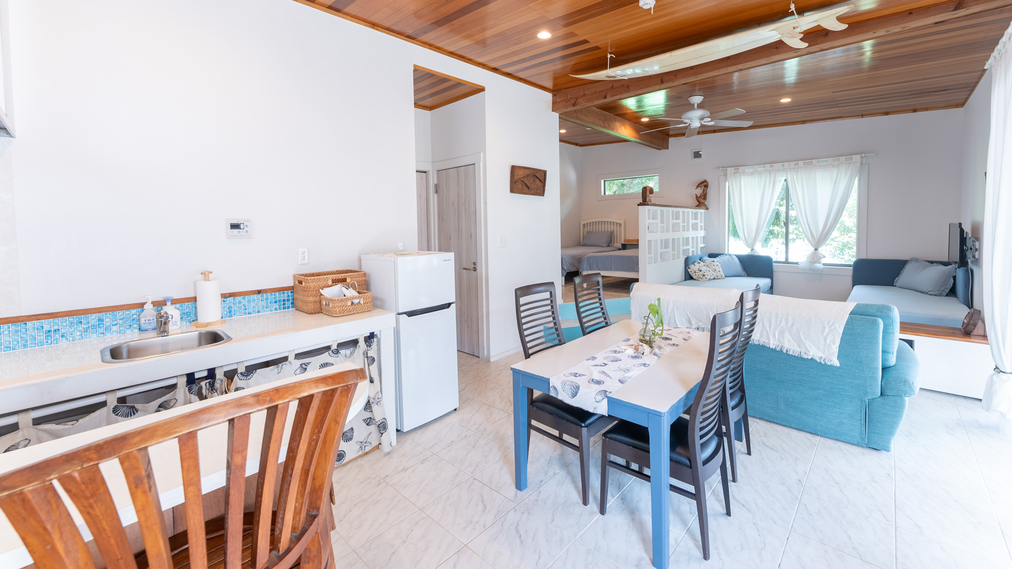 【アラン】～カリフォルニアのプールハウススタイル～