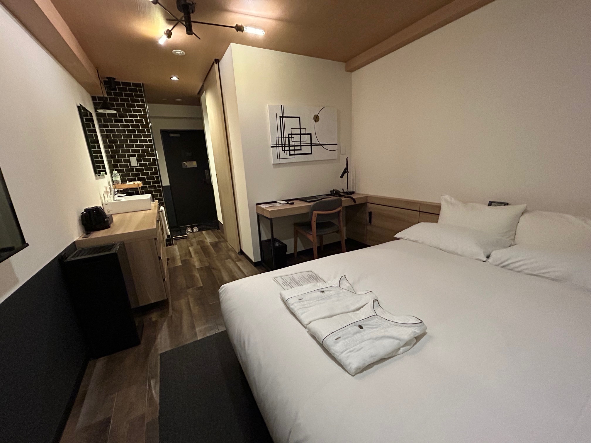 セミダブルルーム