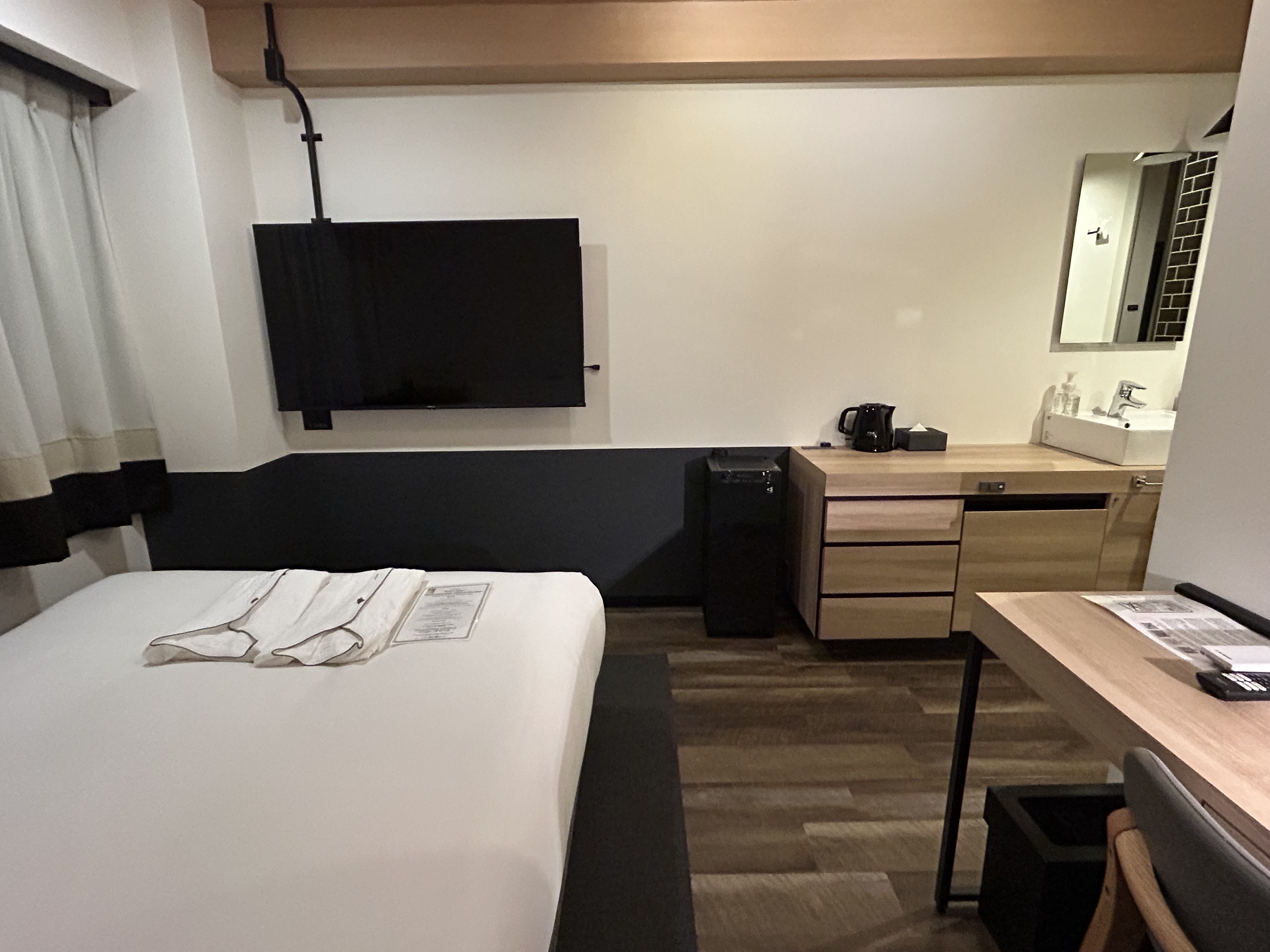 セミダブルルーム