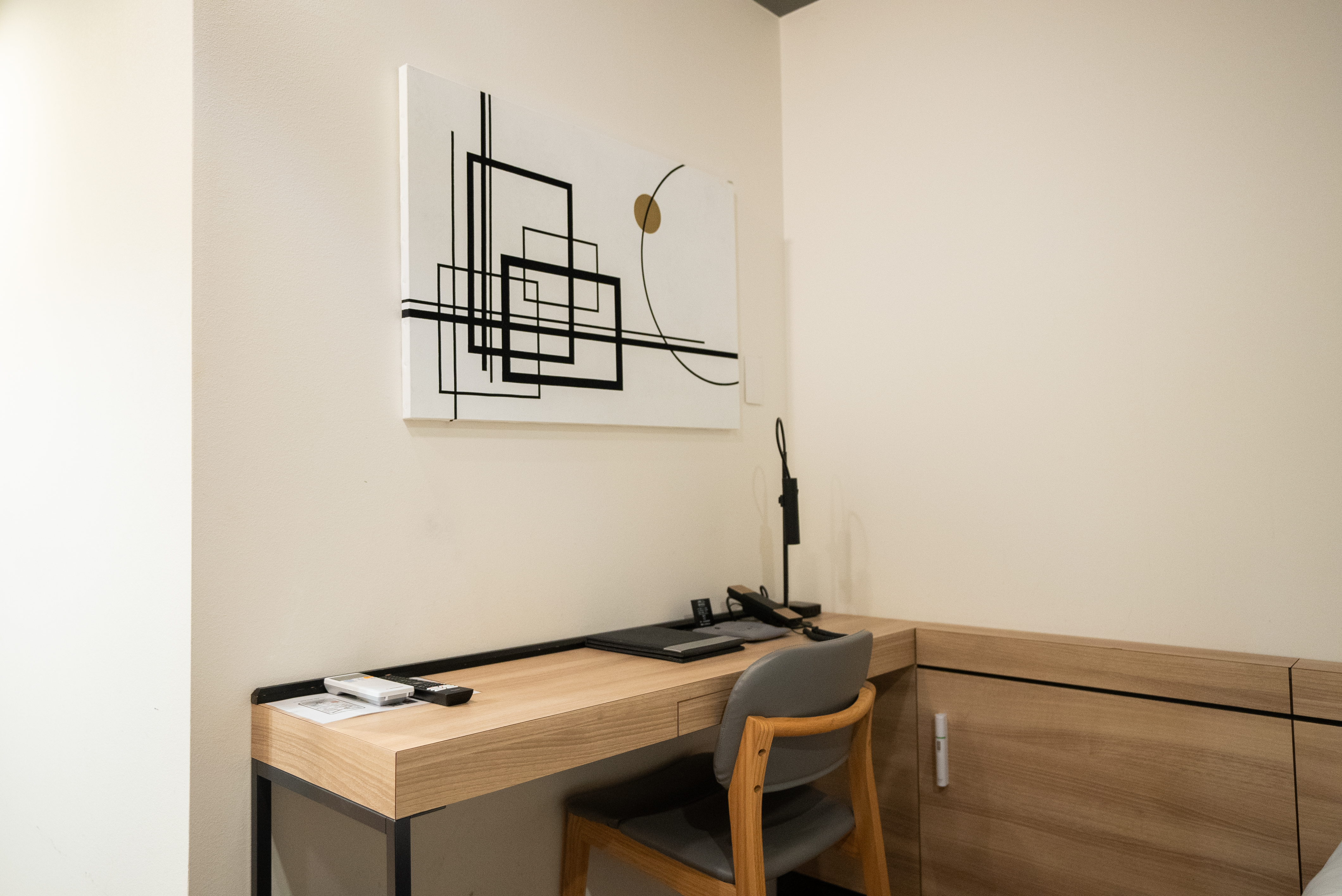 ダブルルーム　デスク