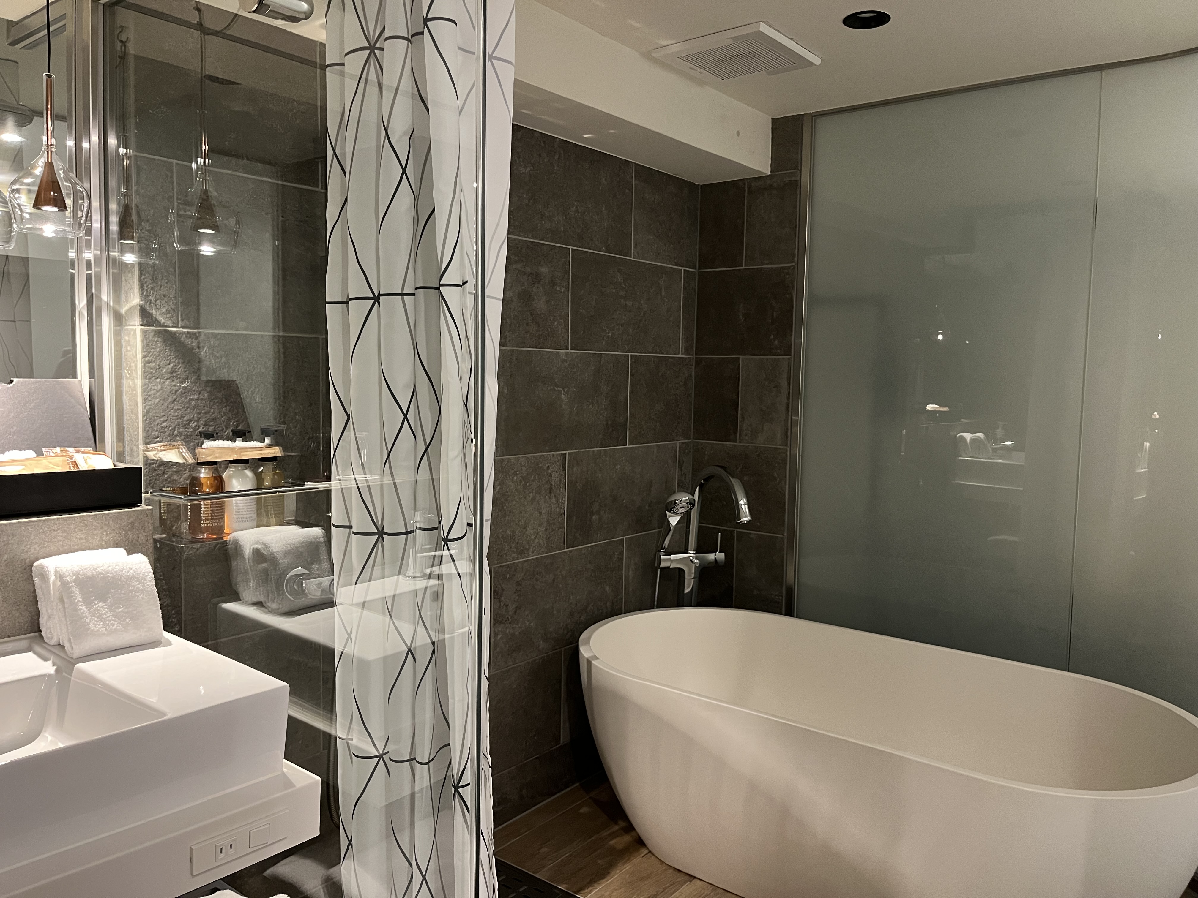 コルディアツイン　シャワー