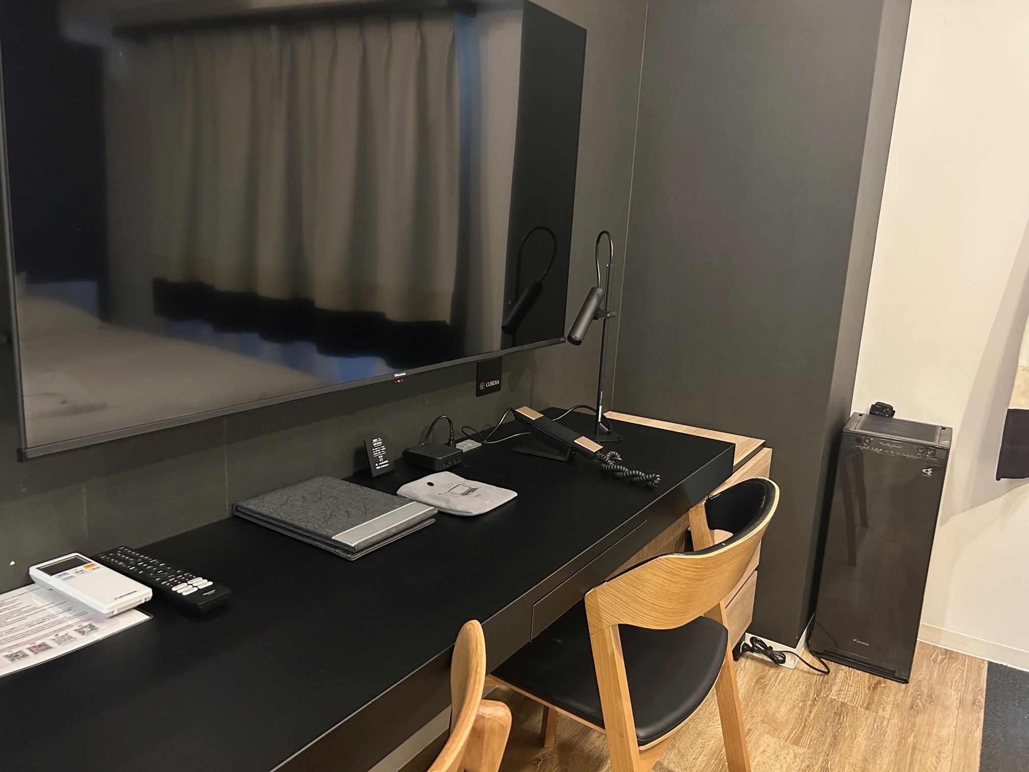 デラックスダブルルーム机