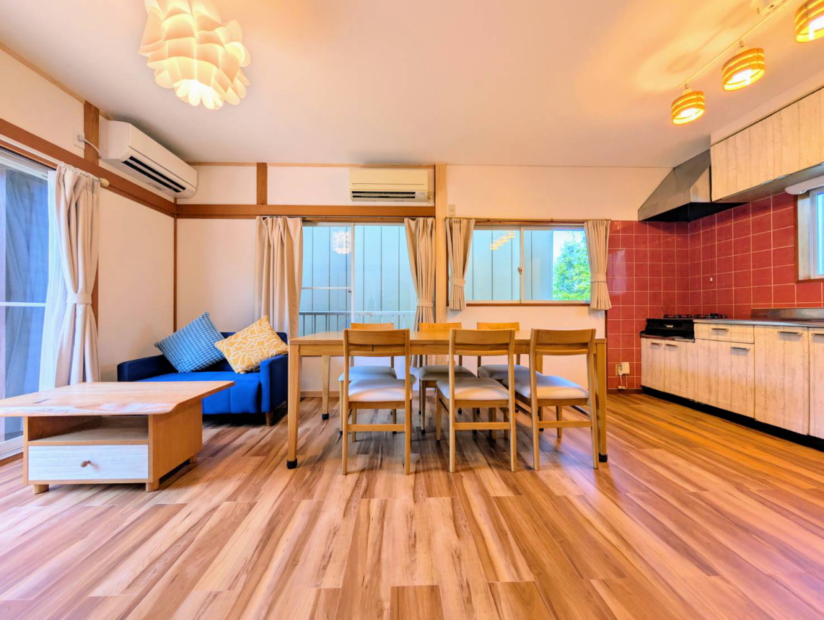 一戸建貸切露天風呂付10名用　リビング