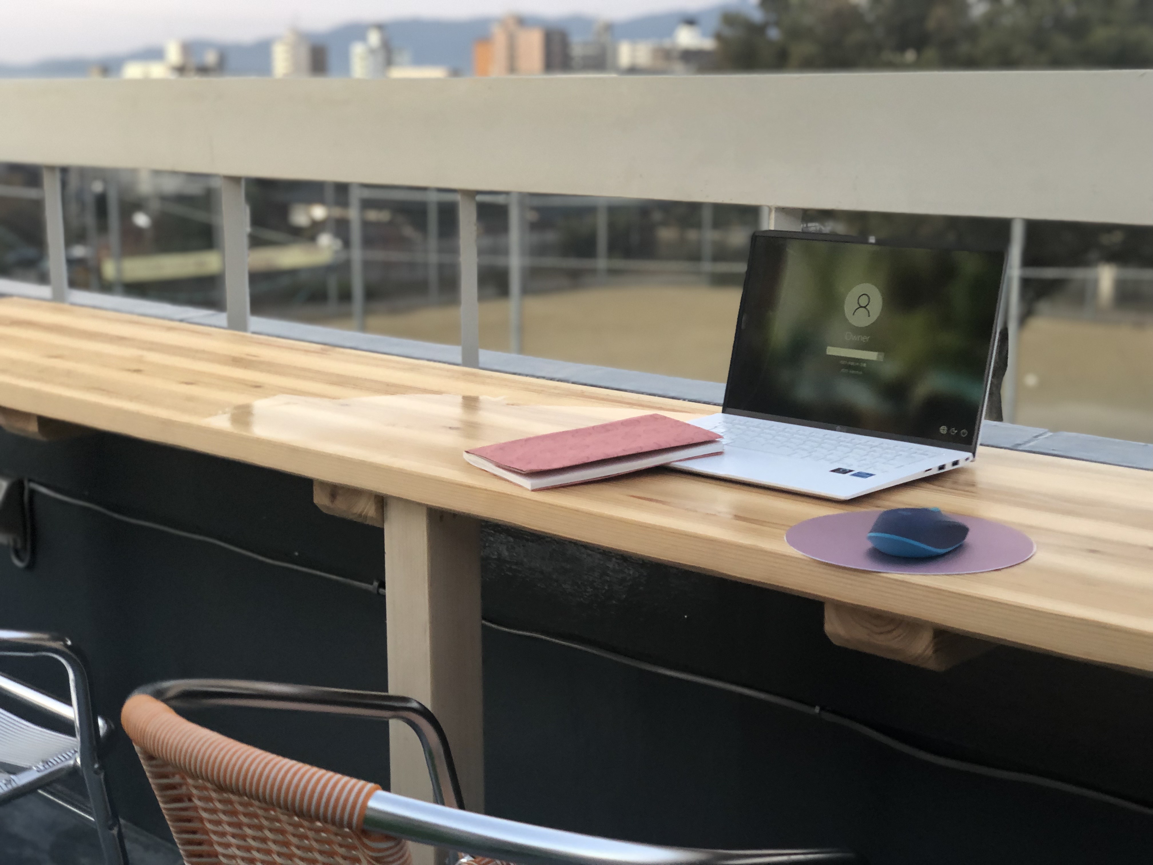 北山杉のカウンター