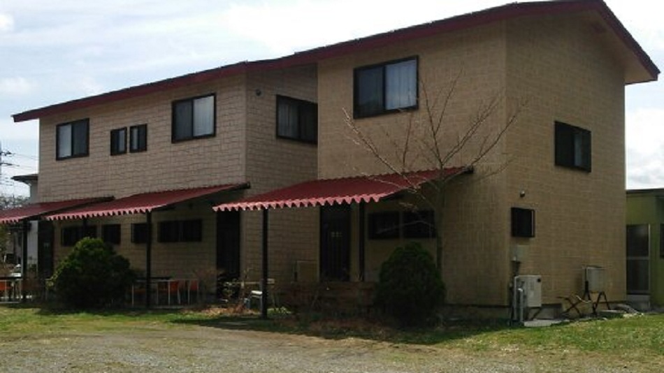 小型棟　繋がってるように見えてもこの建物内部では行き来はできません