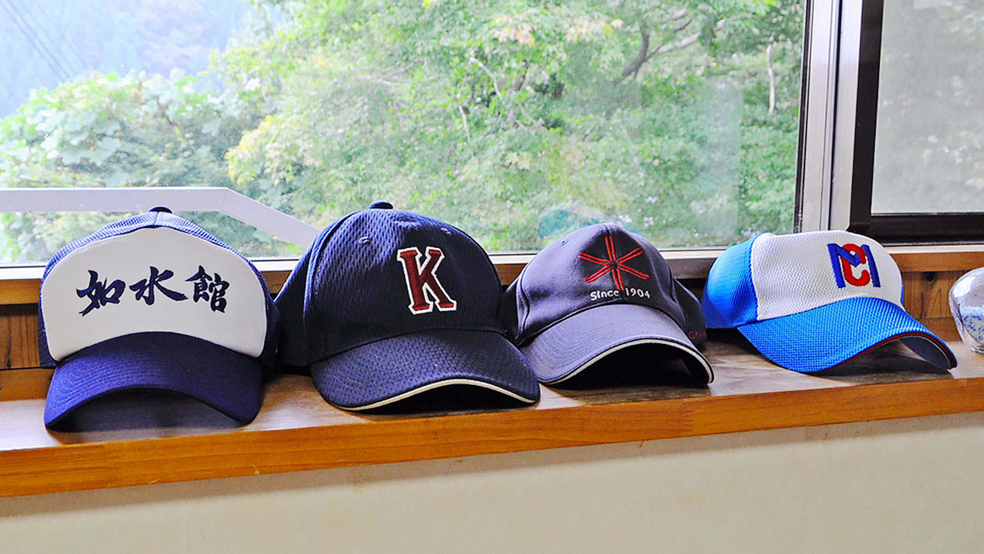 【館内】野球帽コレクション☆野球はお好きですか？