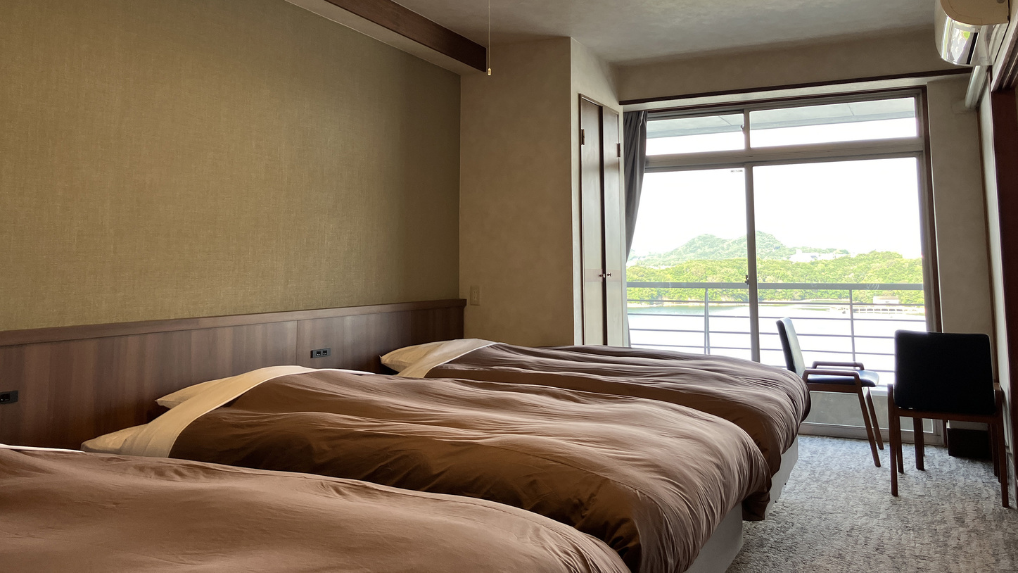 スタンダード露天風呂付和洋室トリプル　※客室の一例