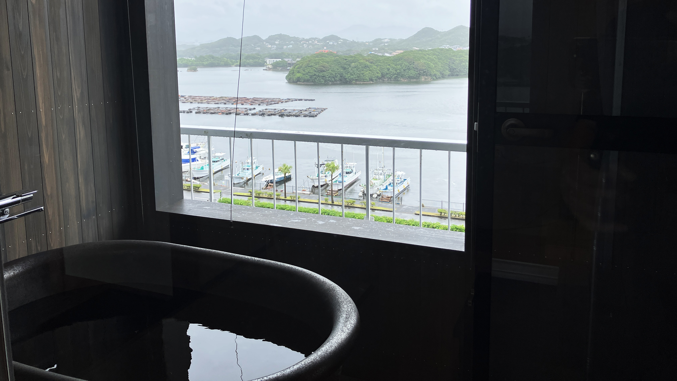 スタンダード露天風呂付和洋室ツイン　※画像の浴槽は温泉ではございません