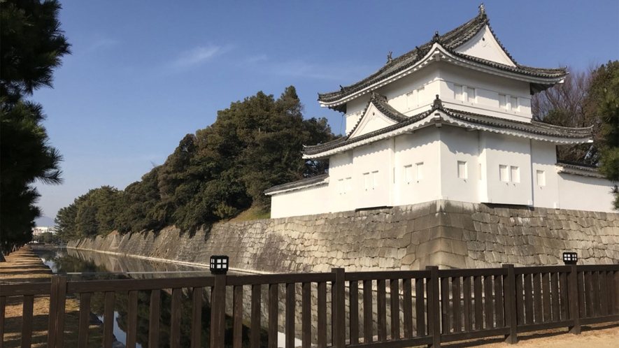 ・＜二条城＞世界遺産に登録されているお城。宿の近くにあります