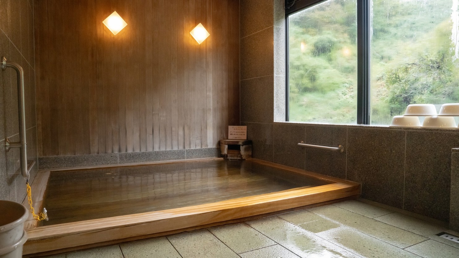 【早割30】早めの予約で550円お得！300年の歴史を誇る庄屋屋敷で里山の恵みを味わう銭がめコース！