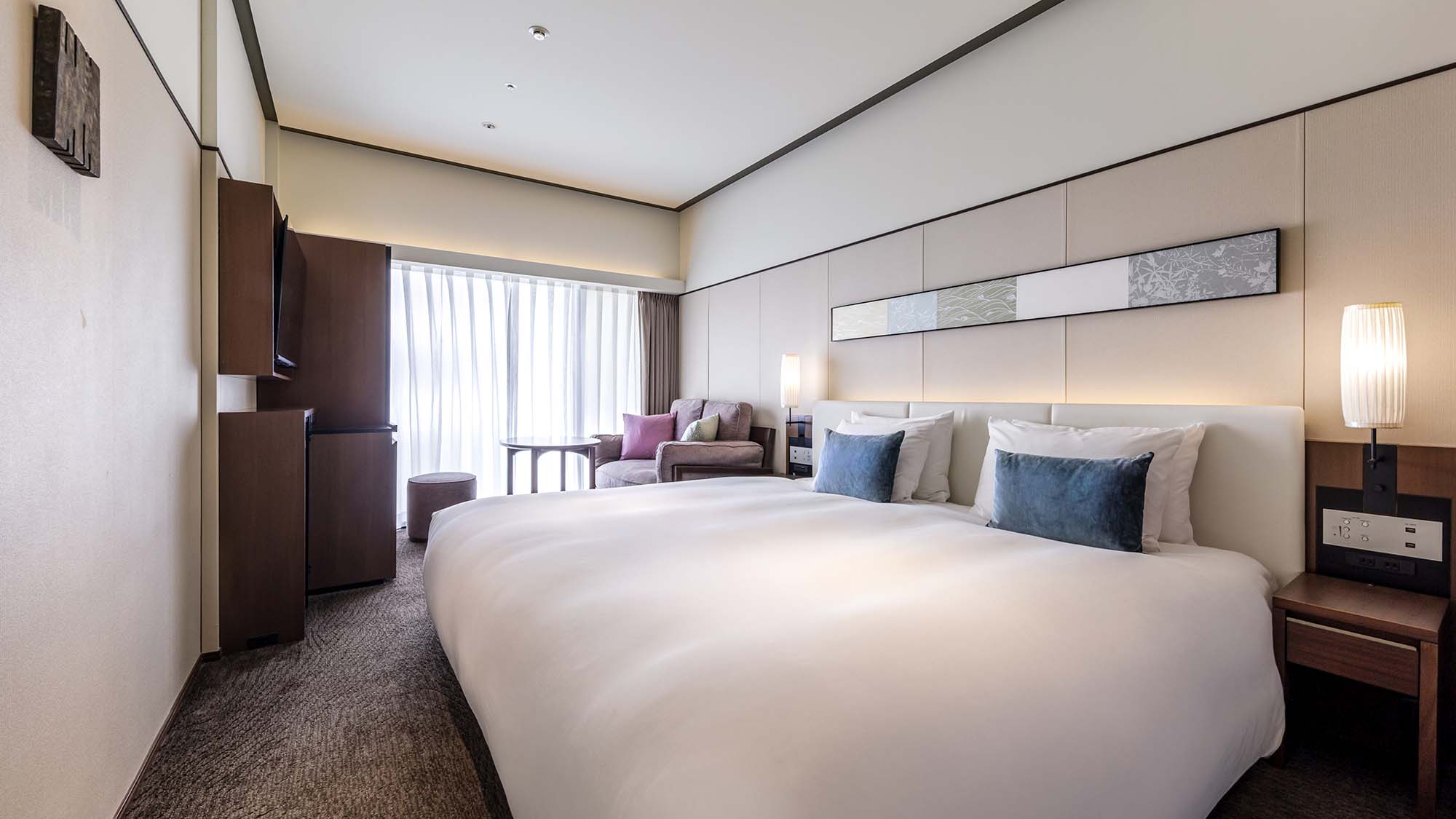 【ダブル(御池通り)】