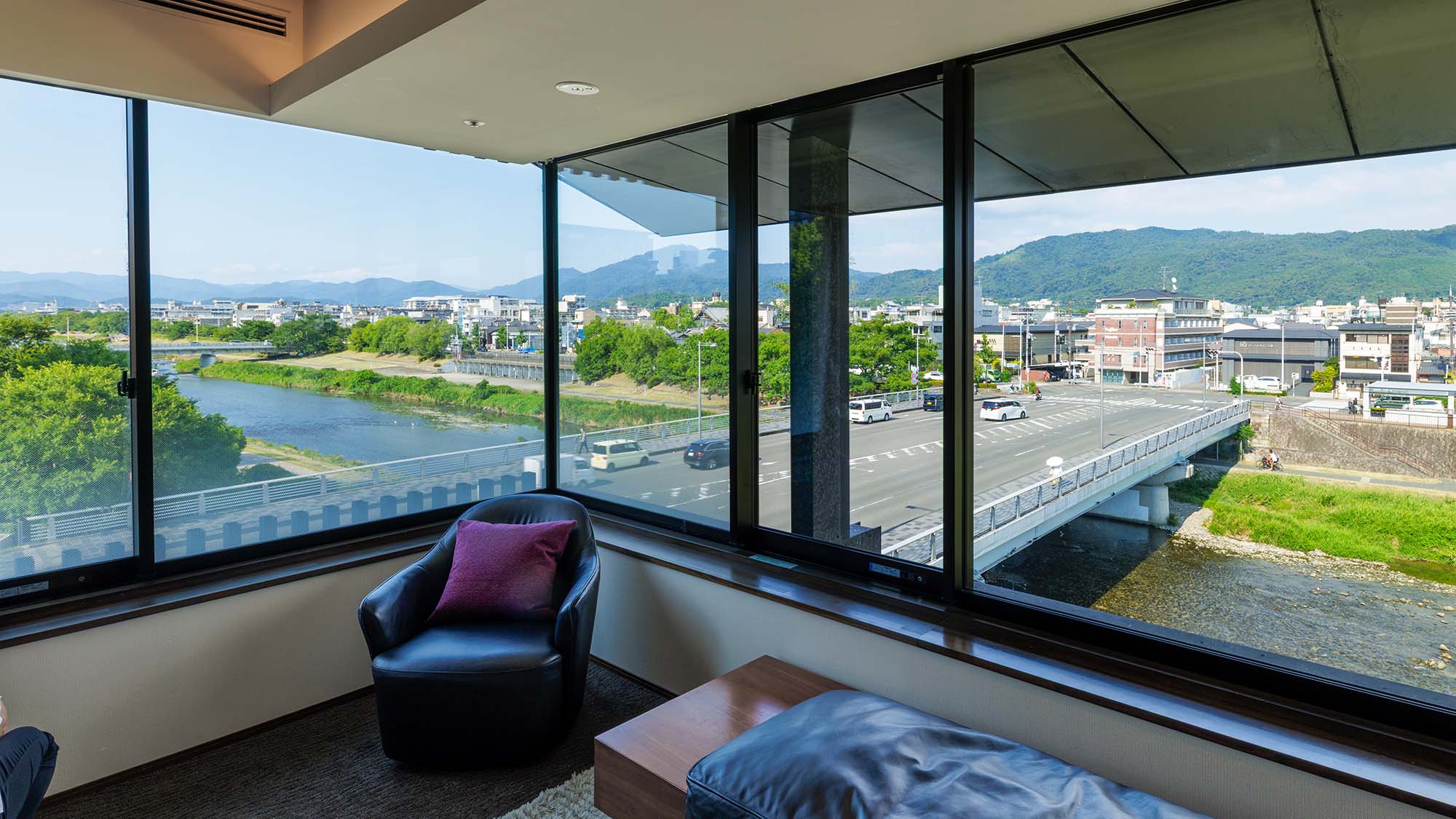 【鴨川スイート】