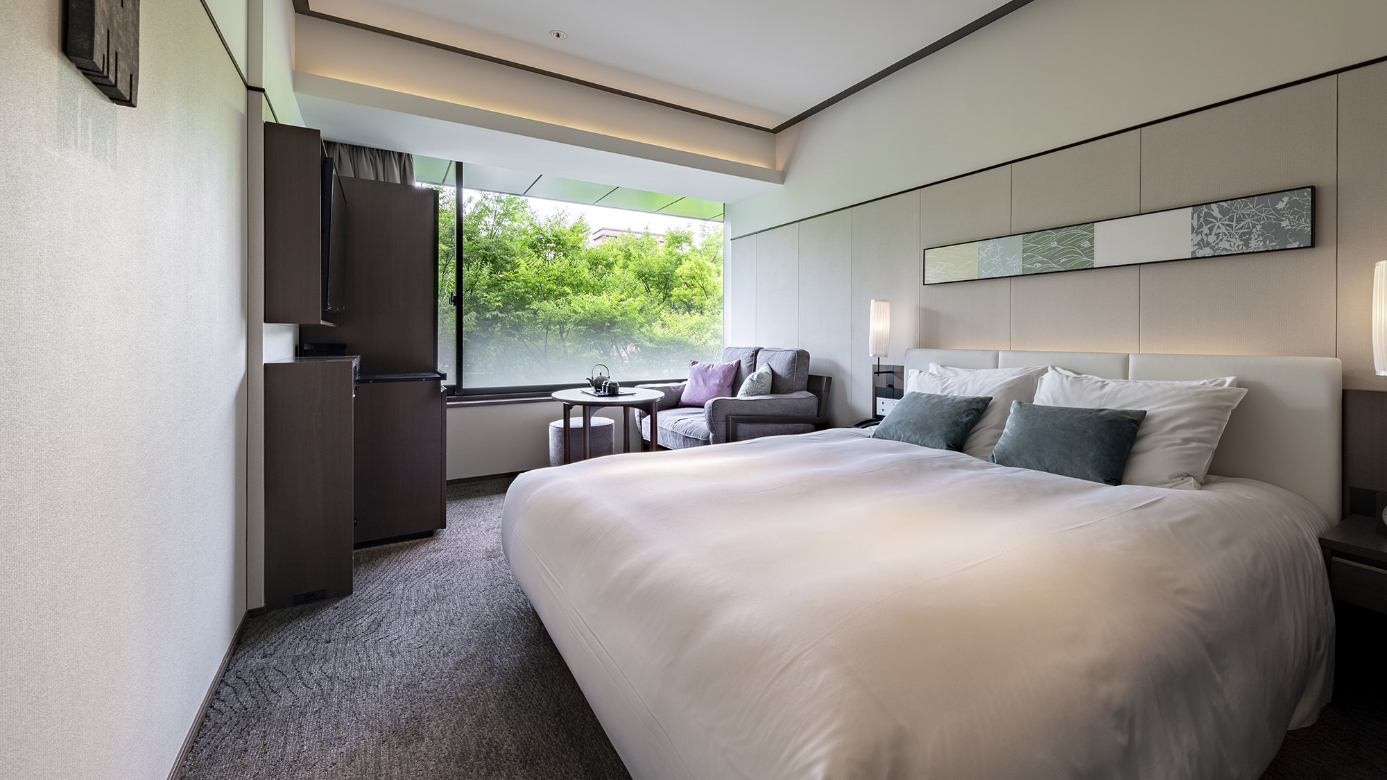 【ダブル(御池通り)】