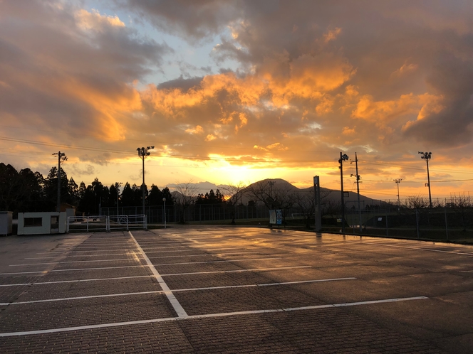 山香荘から眺める夕陽