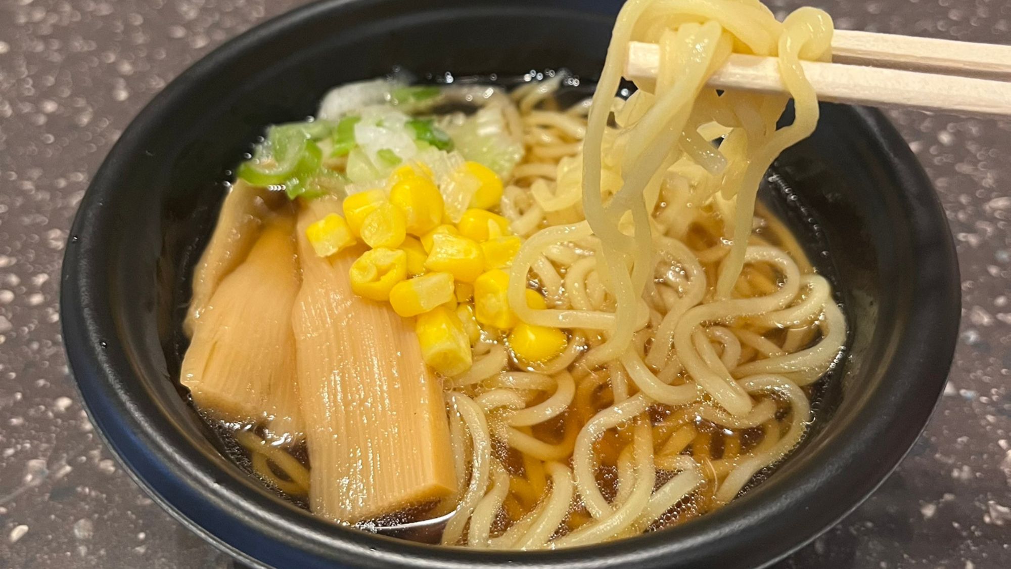 安心お宿 Tokyo Woman 銀座汐留店の夜鳴きラーメン