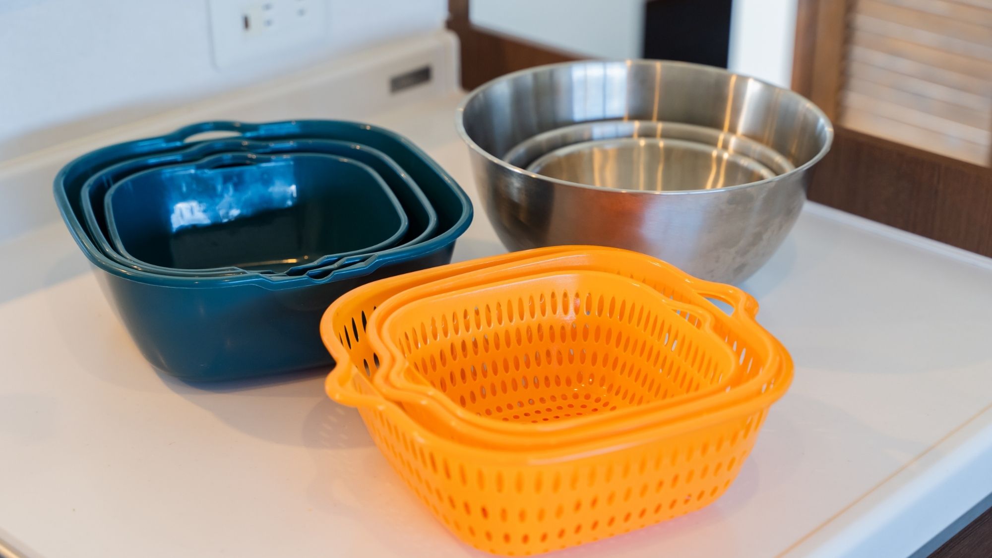 【部屋設備】調理器具もそろっているので、滞在中でも不便なく料理ができます。