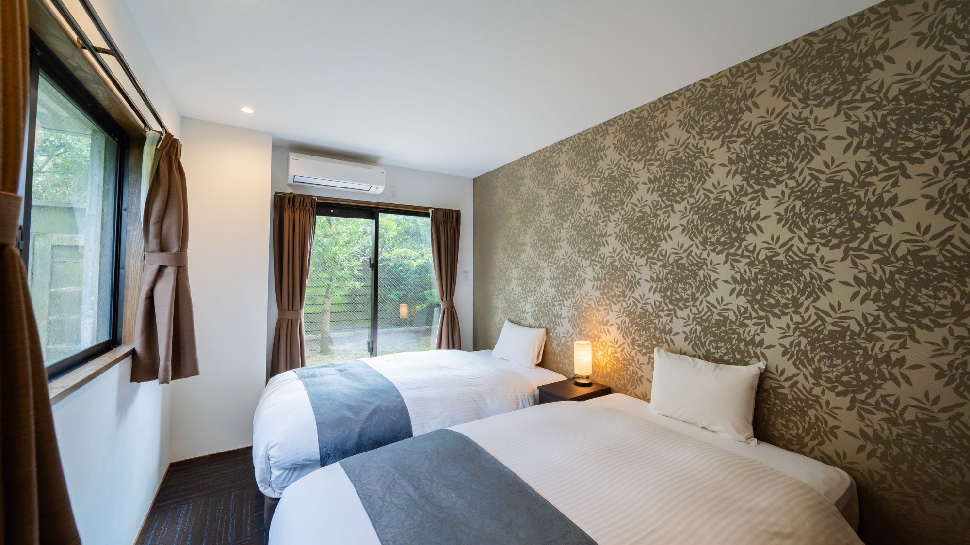 【1F - 森 - Forest -】最大6名様がご宿泊いただけるよう、3つの寝室に6つのベッドをご