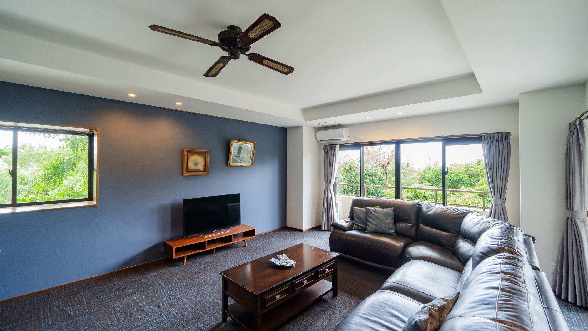 【1F - 森 - Forest -】広々コンドミニアムでくつろぎの時間を