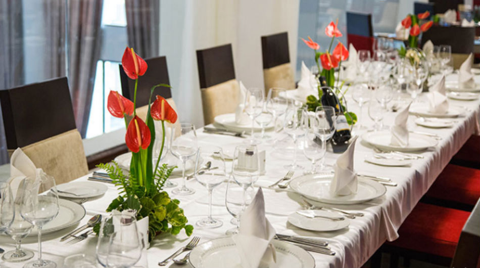 Foyer Bistro レストラン