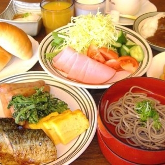 Breakfast buffet (example of presentation)