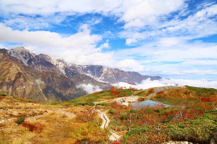 【10月】紅葉の八方池と白馬三山