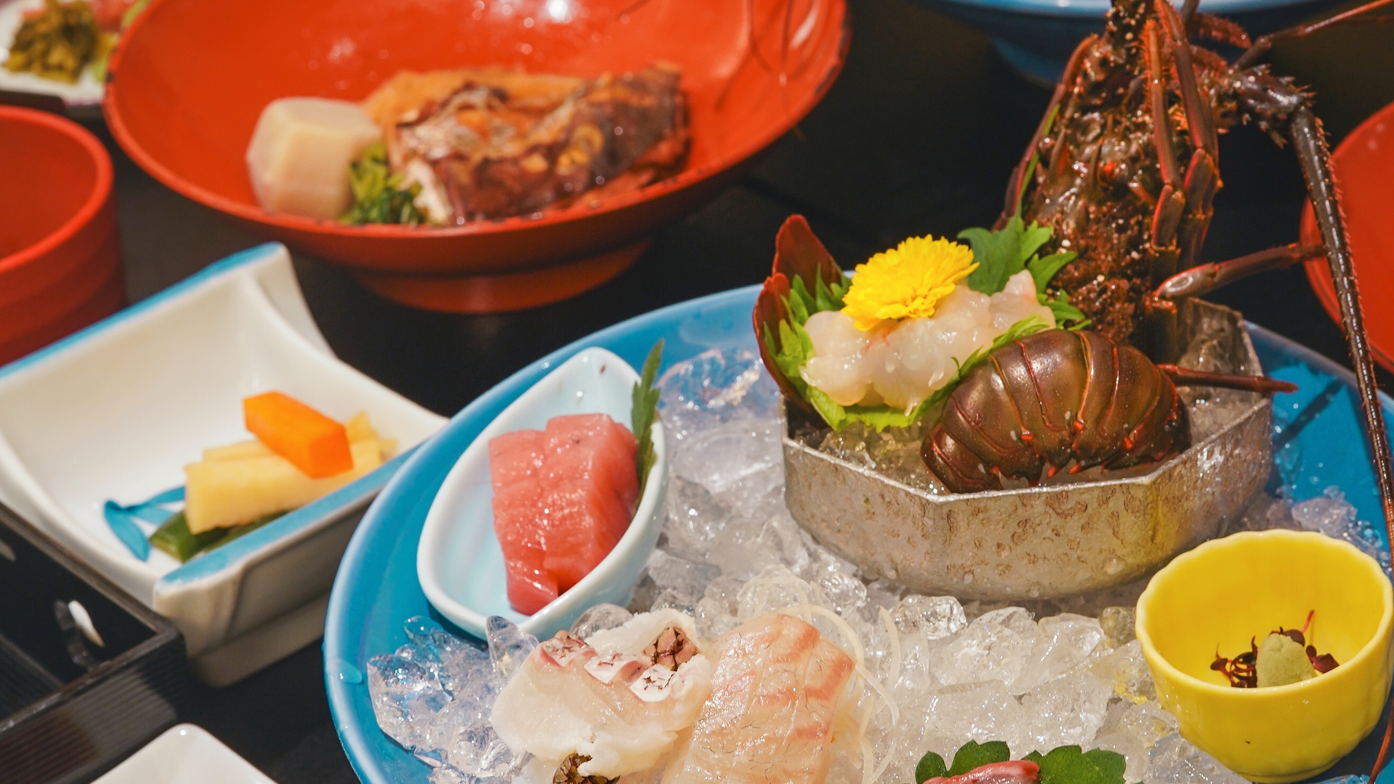 新鮮な海の幸をごゆっくりお楽しみください