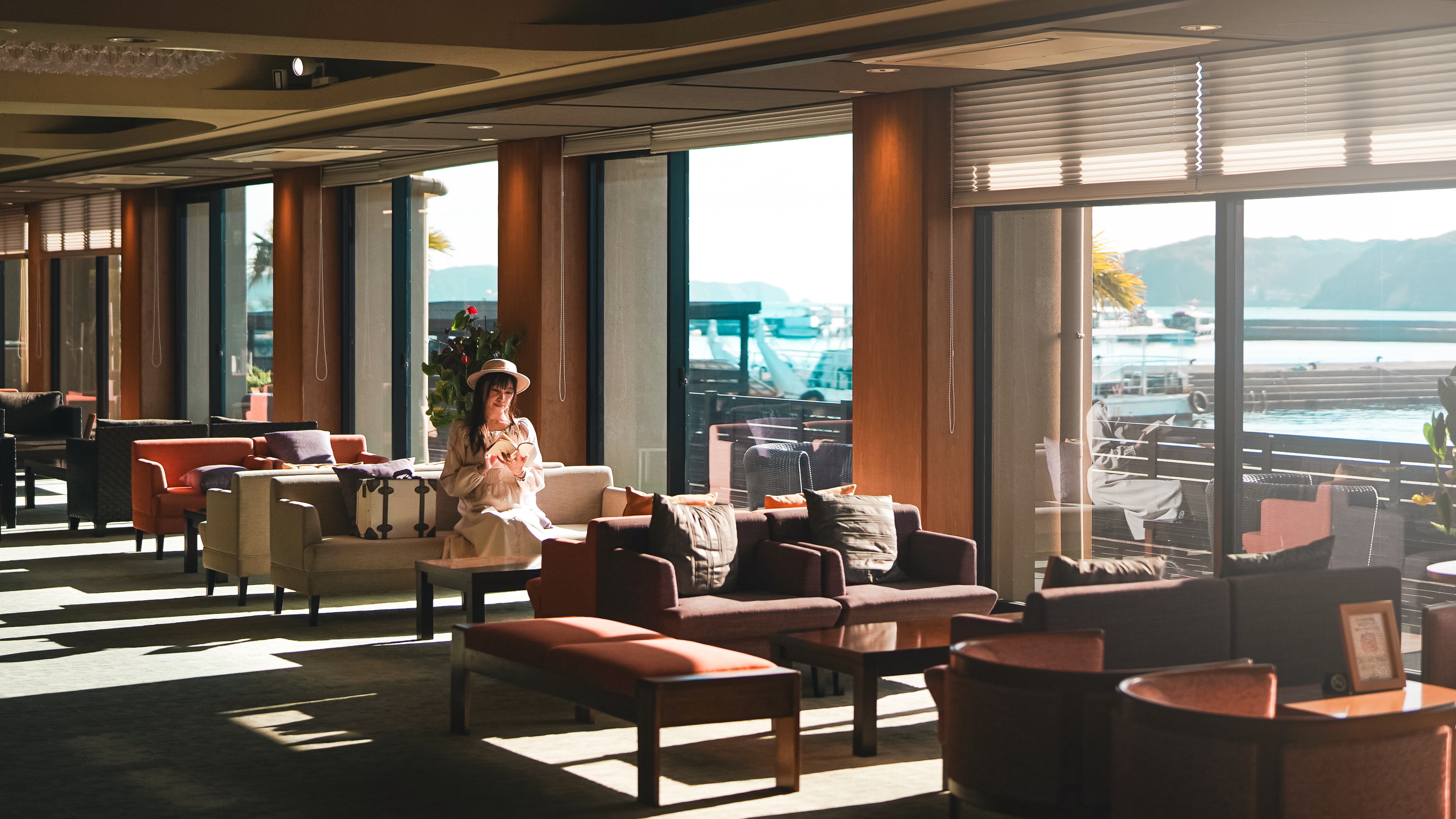 ロビーラウンジエリア