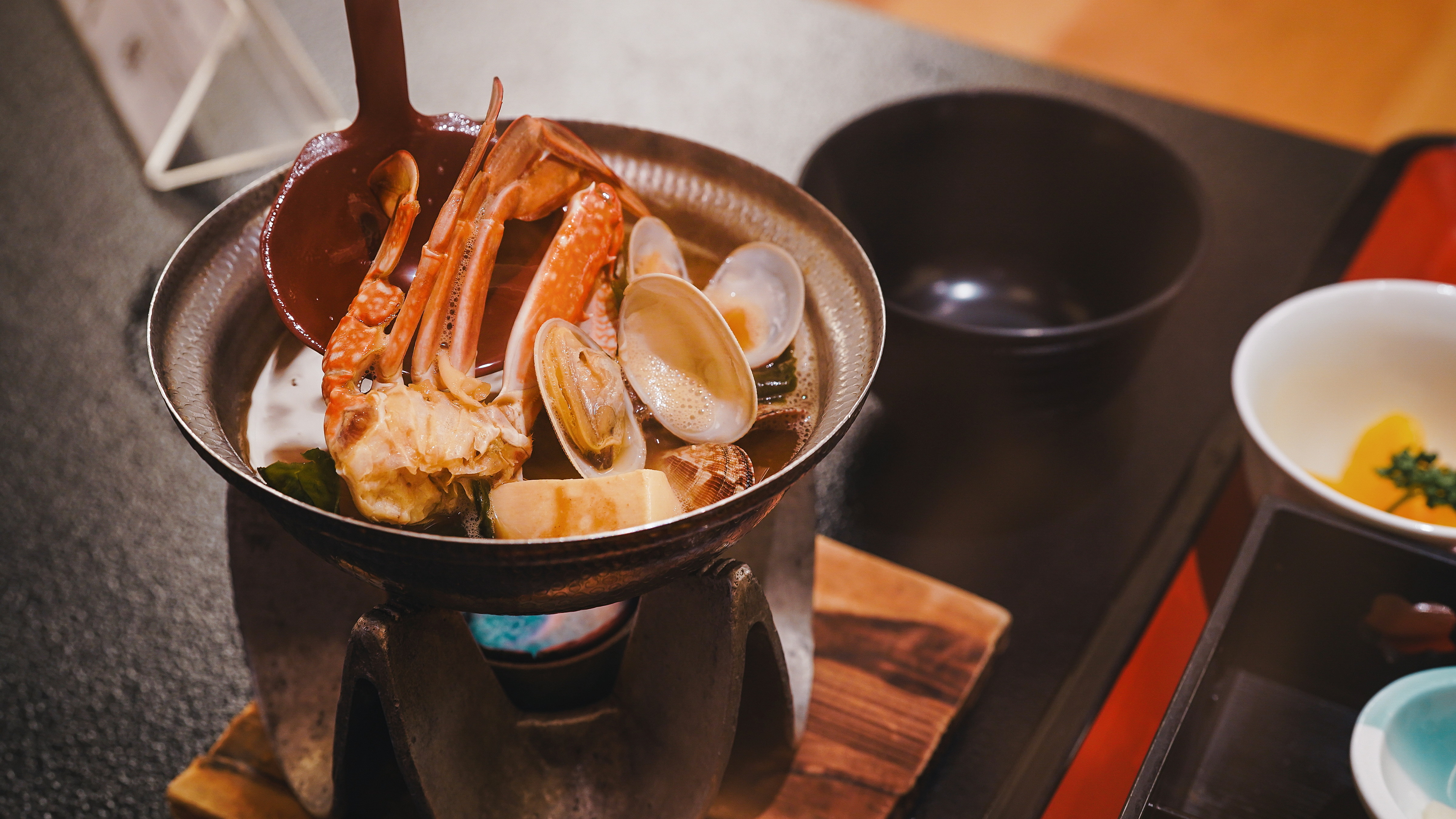 新鮮な海の幸をごゆっくりお楽しみください