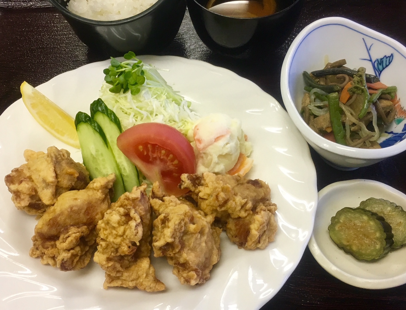 【２食付】◆駐車場付き♪無料！◆☆ビジネスマン応援フェア☆個室でのんびりリラックス！☆