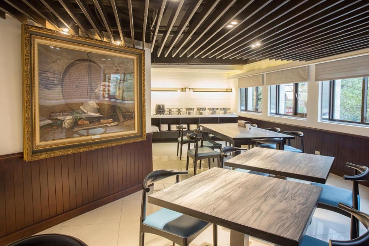 休憩エリア（三階）