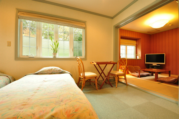 Japanese-Western Room 2013