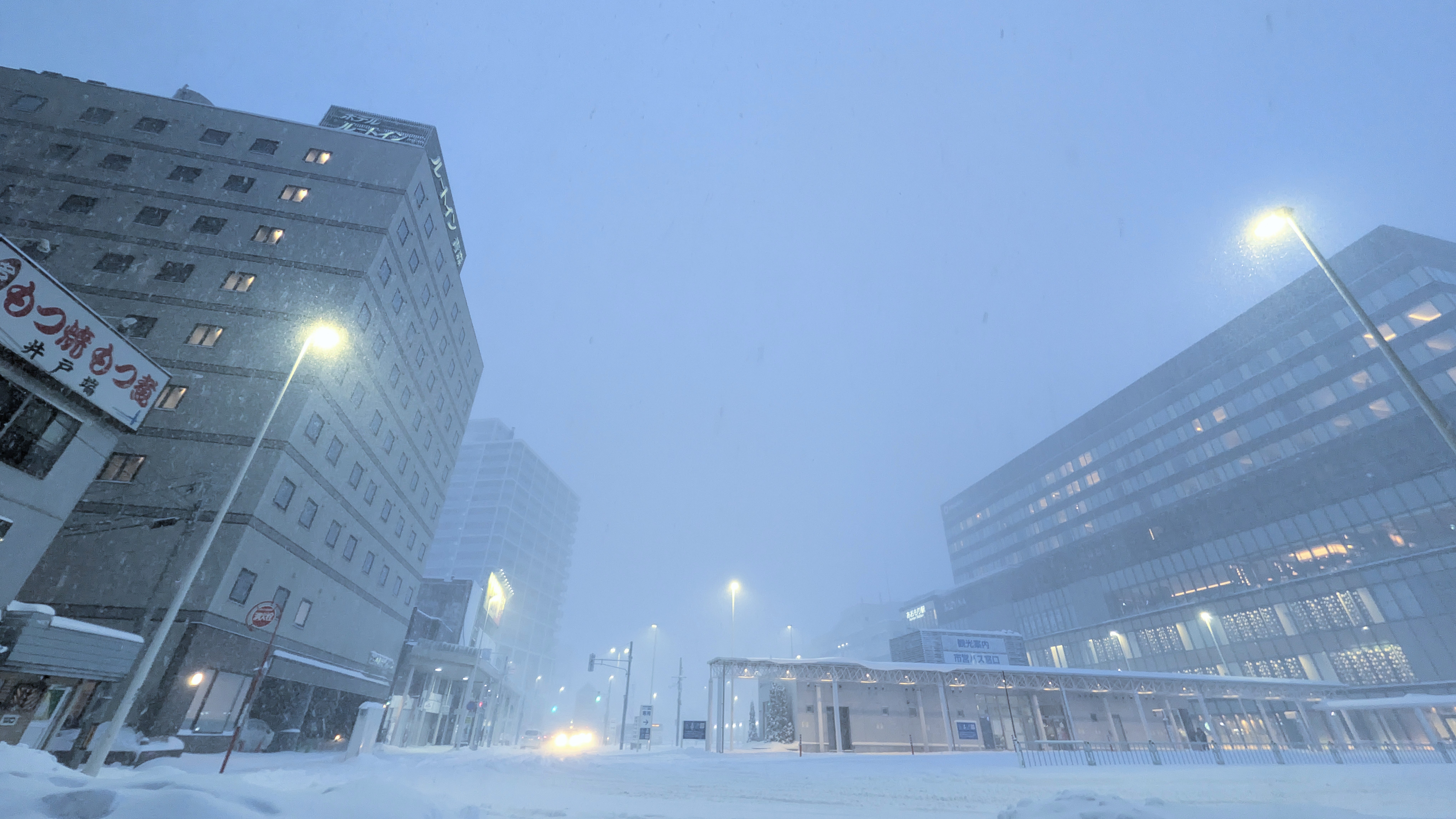 JR青森駅とホテルルートイン青森駅前位置関係