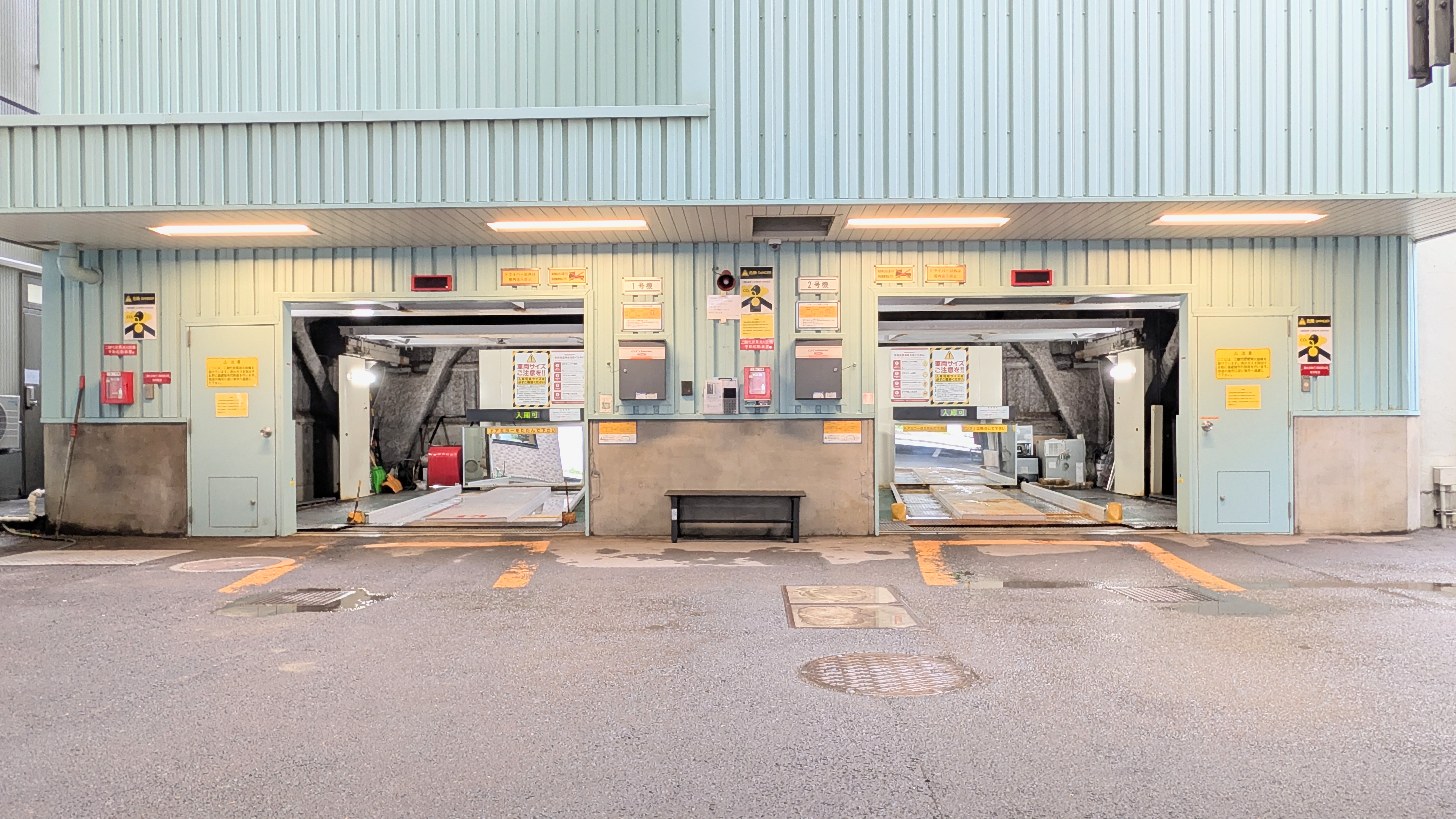 【駐車場】立体駐車場入口②
