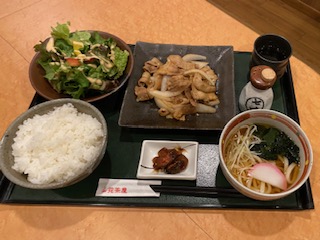 ■夕食レストラン　豚のしょうが焼き定食