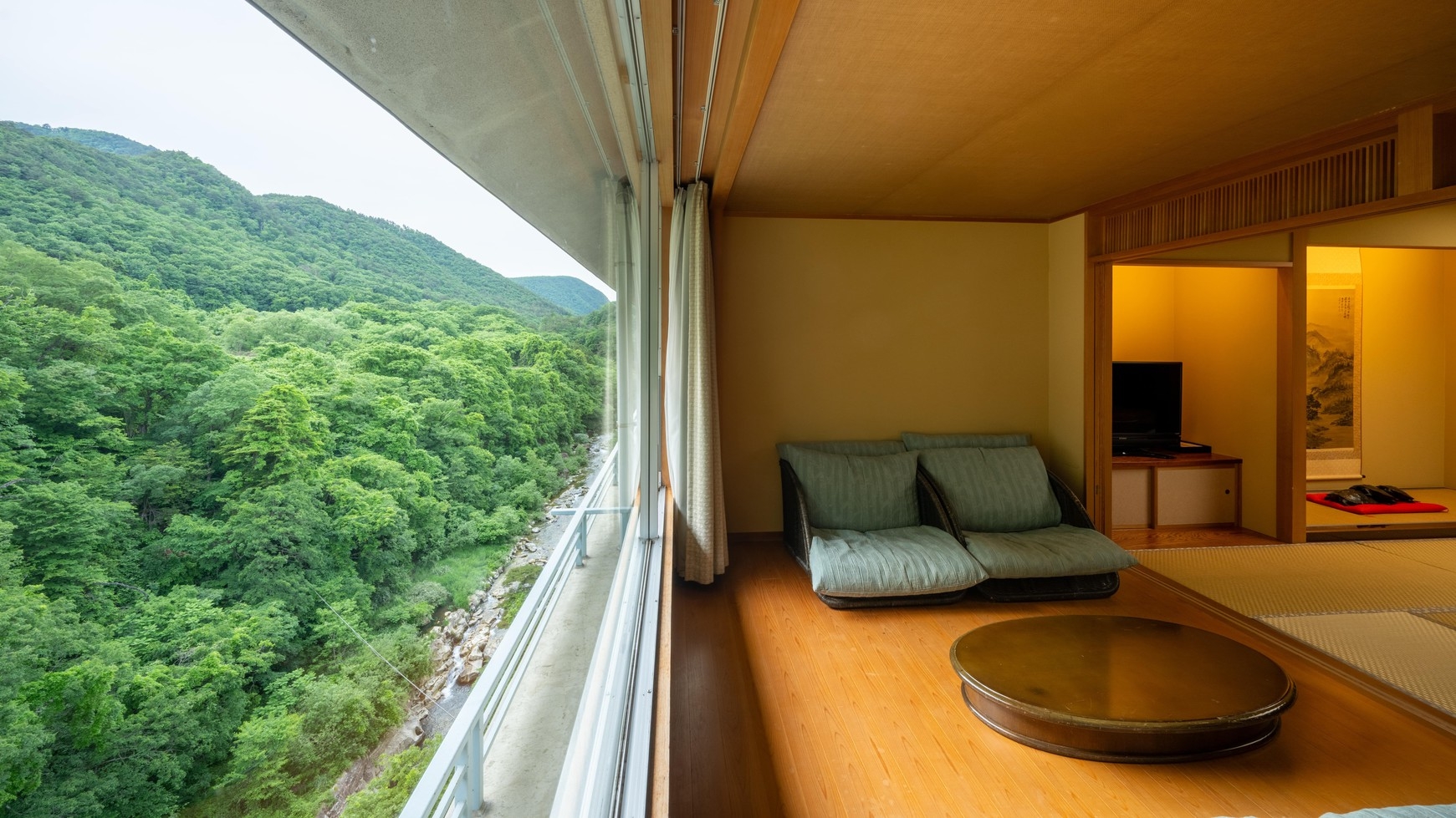 【当館最上級】大人の贅沢な時間が満喫できる当館最高ランクの「貴賓室〜芙蓉〜」で過ごす至福の時◆